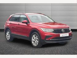 Red Used 2021 VW Tiguan Life SUV | £20,495 (Fair price)