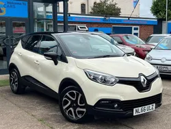 White Used 2016 Renault Captur Dynamique SUV | £7,680 (Fair price)