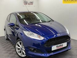 Blue Used 2016 Ford Fiesta Zetec Hatchback | £6,000 (Fair price)