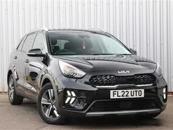 Black Used 2022 Kia Niro 2 SUV | £16,590 (Super price)