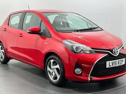 Used 2016 Toyota Yaris Hybrid Hatchback | £10,224 (Fair price)