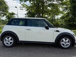 White Used 2011 Mini ONE Hatch Hatchback | £2,192 (Good price)