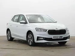 Moon white metallic Used 2022 Skoda Fabia SE L Hatchback | £13,341 (Fair price)