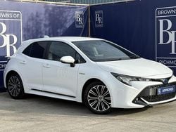 White Used 2019 Toyota Corolla Design Hatchback | £15,949 (Fair price)