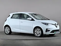 White Used 2022 Renault Rapid Iconic Hatchback | £9,998 (Fair price)