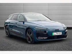 Blue Used 2025 Audi e-tron Performance SUV | £58,950