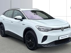 White Used 2022 VW ID.4 Pure SUV | £18,151 (Fair price)