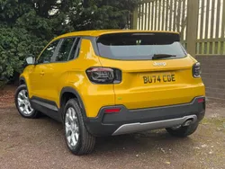 Yellow Used 2024 Jeep Avenger Altitude SUV | £21,997 (Fair price)