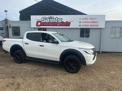 White Used 2019 Mitsubishi L200 Pickup | £14,695 (Fair price)