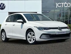 Used 2020 VW Golf VII Life Hatchback | £17,450 (Fair price)