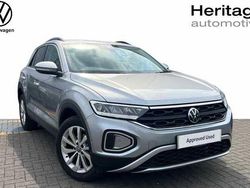 Used 2025 VW T-Roc SUV | £26,450 (A bit pricey)