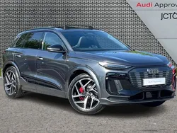 Grey Used 2025 Audi Q6 e-tron Advanced SUV | £63,000 (Super price)