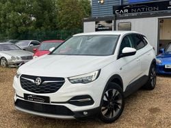 White Used 2018 Vauxhall Grandland X Sport SUV | £7,999 (Fair price)