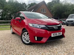 Red Used 2016 Honda Jazz SE Hatchback | £5,995 (Fair price)