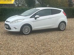 White Used 2010 Ford Fiesta Titanium Hatchback | £2,999 (A bit pricey)