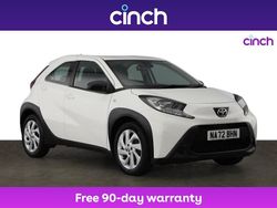 White Used 2022 Toyota Aygo X PURE SUV | £11,099