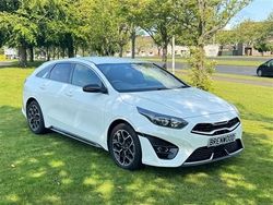 White Used 2023 Kia ProCeed GT-Line Hatchback | £18,000 (Fair price)