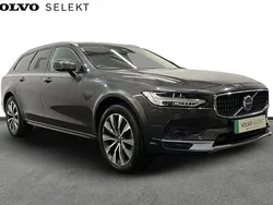 Grey Used 2021 Volvo V90 CC Estate | £32,000 (Fair price)