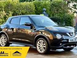 Black Used 2016 Nissan Juke N-Connecta SUV | £4,890 (Fair price)