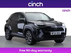 Black Used 2022 Toyota Yaris Hybrid Design Estate | £19,099 (Good price)