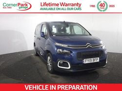 Blue Used 2019 Citroën Berlingo Feel MPV | £10,299 (Good price)