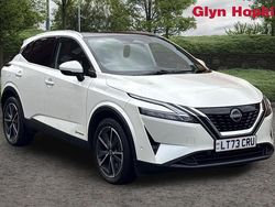 White Used 2023 Nissan Qashqai Tekna SUV | £24,596 (Fair price)