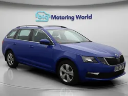 Blue Used 2019 Skoda Octavia SE Technology Estate | £10,100 (Fair price)