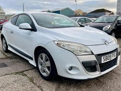 White Used 2009 Renault Mégane Coupé Dynamique Coupe | £1,950 (Good price)