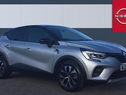 Other Used 2022 Renault Captur LIMITED SUV | £12,582 (Fair price)