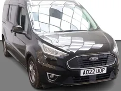 Black Used 2022 Ford Tourneo Connect Titanium MPV | £18,500 (Fair price)