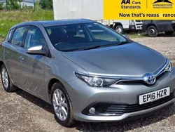 Grey Used 2016 Toyota Auris Hybrid Hatchback | £9,280 (Good price)