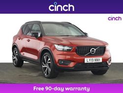 Red Used 2019 Volvo XC40 R-Design Pro SUV | £20,249 (Good price)