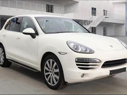 White Used 2011 Porsche Cayenne SUV | £7,498 (Fair price)