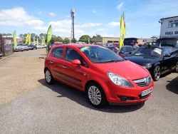 Red Used 2009 Vauxhall Corsa Edition Hatchback | £2,995