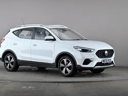 White Used 2021 MG ZS Excite Sedan | £11,298 (Fair price)