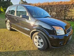 Black Used 2009 Ford Fusion Zetec Hatchback | £3,295 (Fair price)