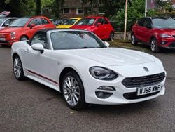 White Used 2016 Fiat 124 Spider Lusso Plus Cabriolet | £13,995 (Fair price)