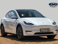Used 2024 Tesla Model Y Long Range RWD SUV | £38,995