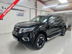 Black Used 2020 Nissan Navara Tekna Pickup | £15,999 (Fair price)