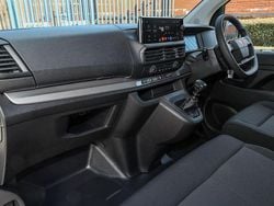 White Used 2024 Peugeot Expert Van | £17,995 (Fair price)