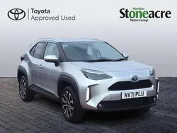 Silver Used 2022 Toyota Yaris Cross Design SUV | £18,500 (Fair price)