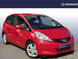 Red Used 2015 Honda Jazz ES Hatchback | £7,000 (Fair price)