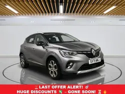 Grey black Used 2021 Renault Captur Version S SUV | £12,249 (Fair price)