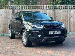 Black Used 2016 Land Rover Range Rover evoque SE SUV | £7,700 (Fair price)