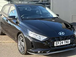 Black Used 2024 Hyundai i20 Advanced Hatchback | £17,195 (Fair price)