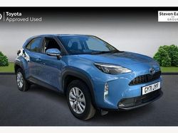 Used 2025 Toyota Yaris Hybrid Estate | £19,699 (Super price)