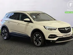 White Used 2018 Vauxhall Grandland X Sport SUV | £11,999 (Fair price)