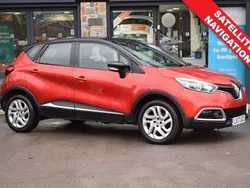 Red Used 2017 Renault Captur Dynamique SUV | £7,500 (Fair price)