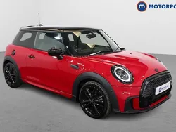 Used 2022 Mini Cooper Hatch Hatchback | £17,999 (A bit pricey)