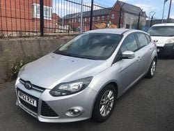 Silver metallic Used 2013 Ford Focus Titanium Hatchback | £1,995 (Good price)